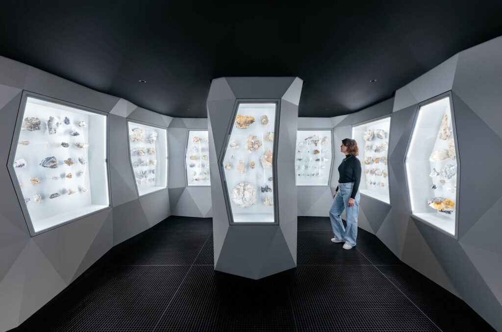 地下水晶洞新几何显示插件