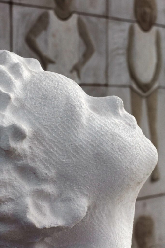 细节拍到Zeno雕刻