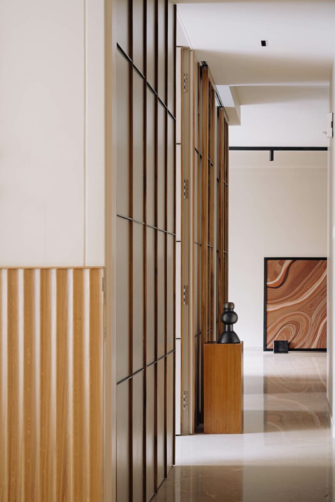 从餐厅到厨房的通道 排成茶板板受日元Shoji屏幕模式启发