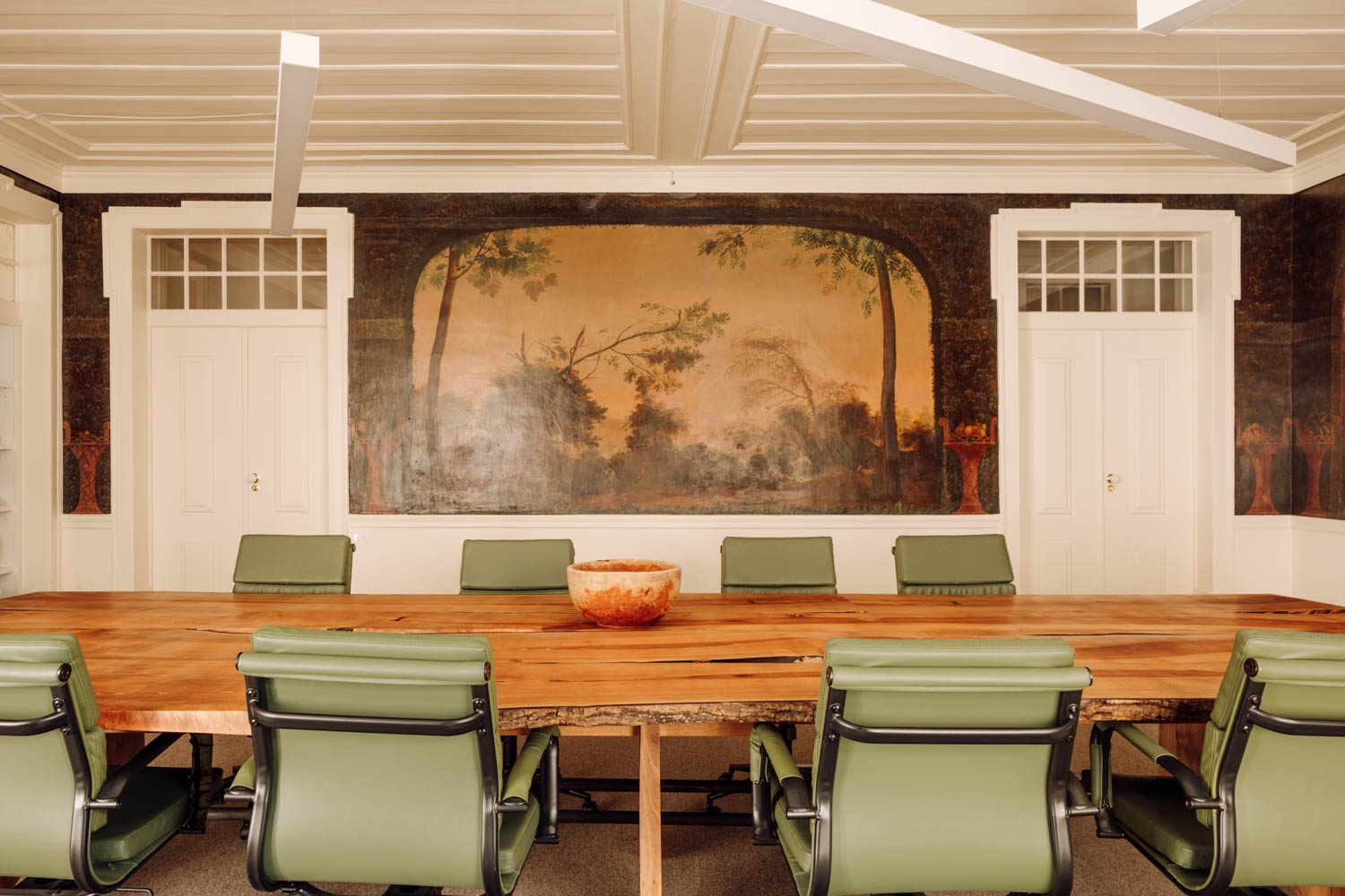 团队从现有frescos选择植物调色板和橄榄绿