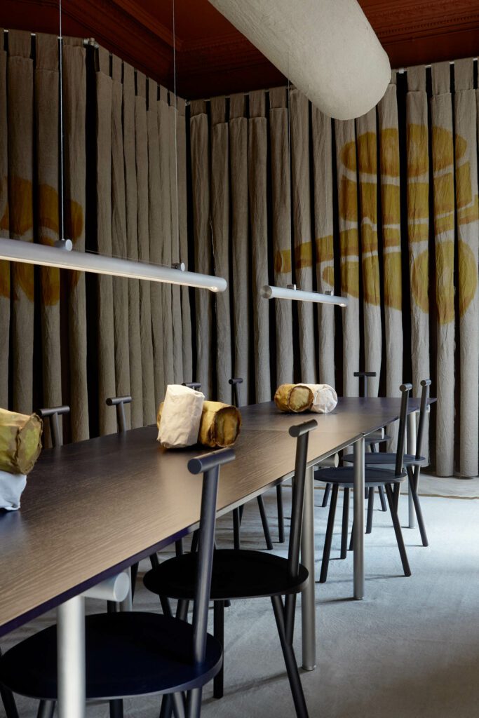 Tubbytube使用Faye Toogood