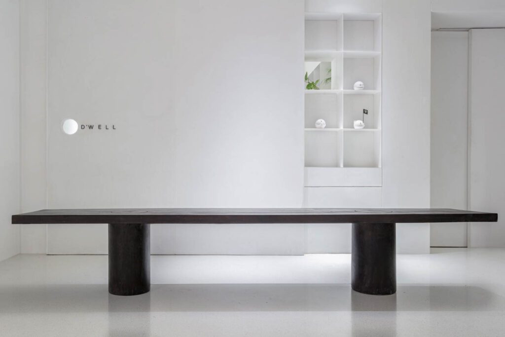 单色调子为员工工作创建宁静背景