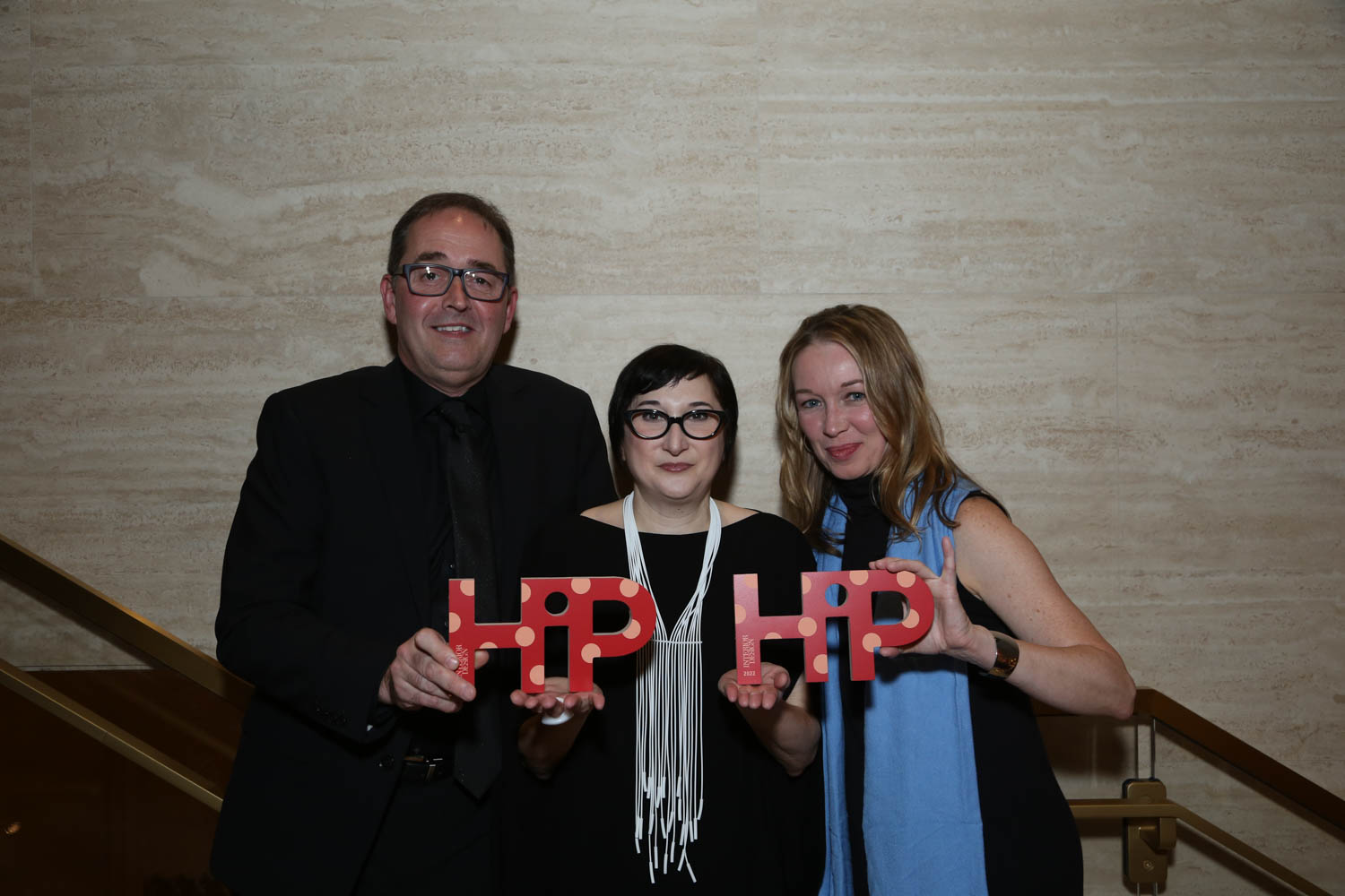 MarkPage,Royce Epstein和JeanetteHimes 莫霍克集团