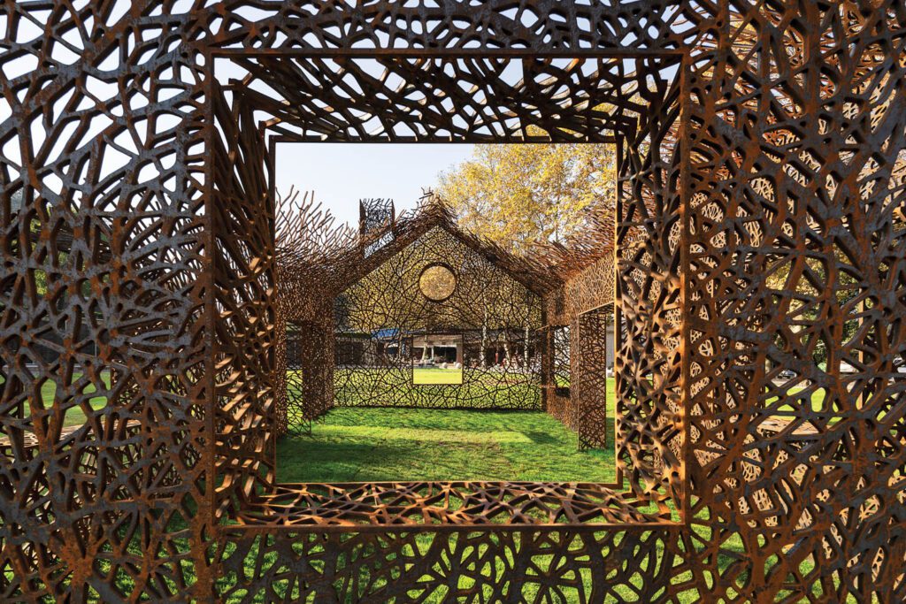 视线穿透失址楼窗口