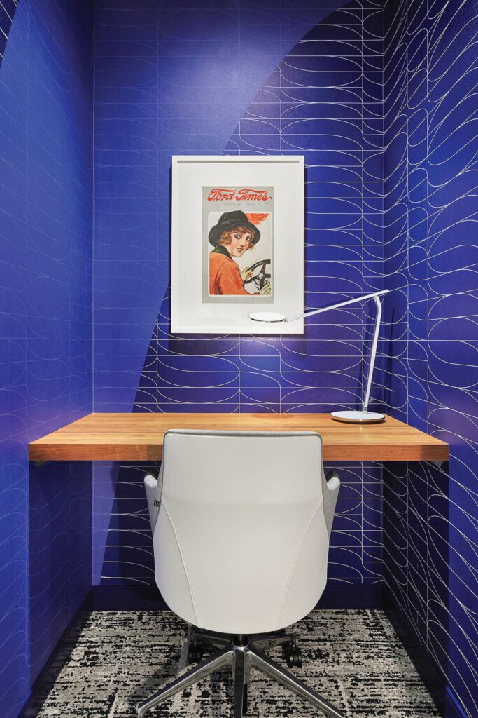 FordLife杂志档案封套挂靠手机亭