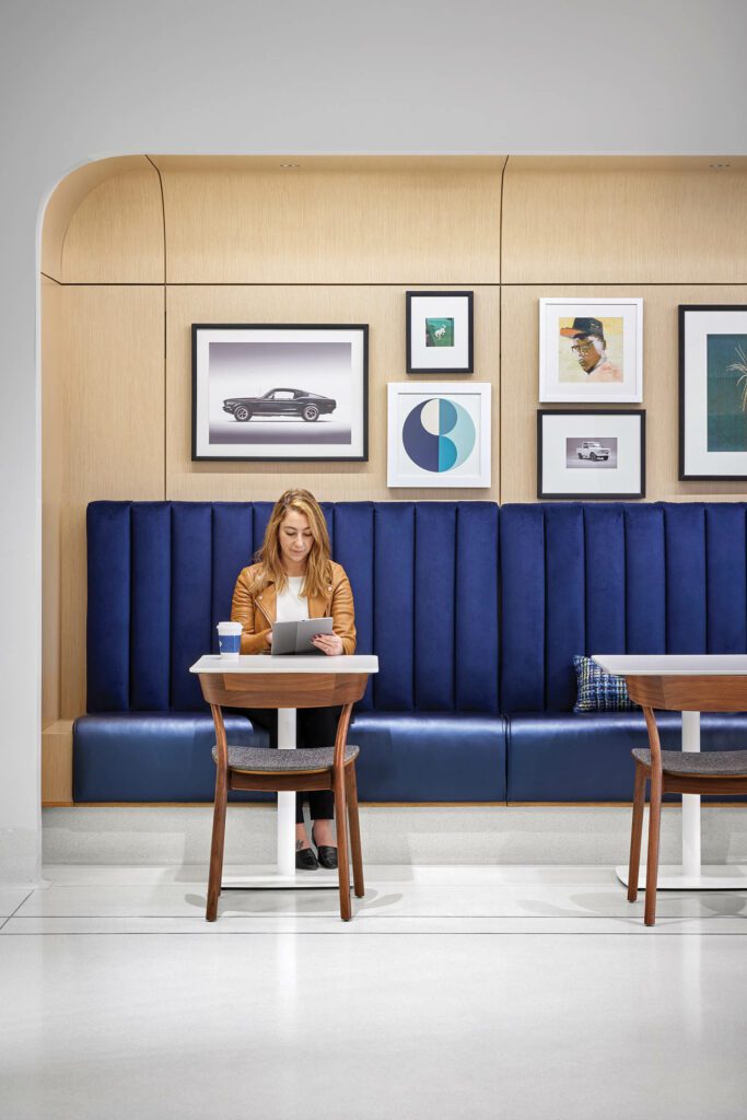 English-oak反向软盘 Hive咖啡馆