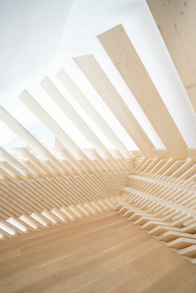 楼上碎片化为阶梯存储