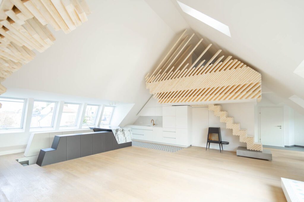 厨房内Coted'Azur大理石板把存储器转换成小岛其余存储器由JuniBesok使用,而瓦则由Largilla使用