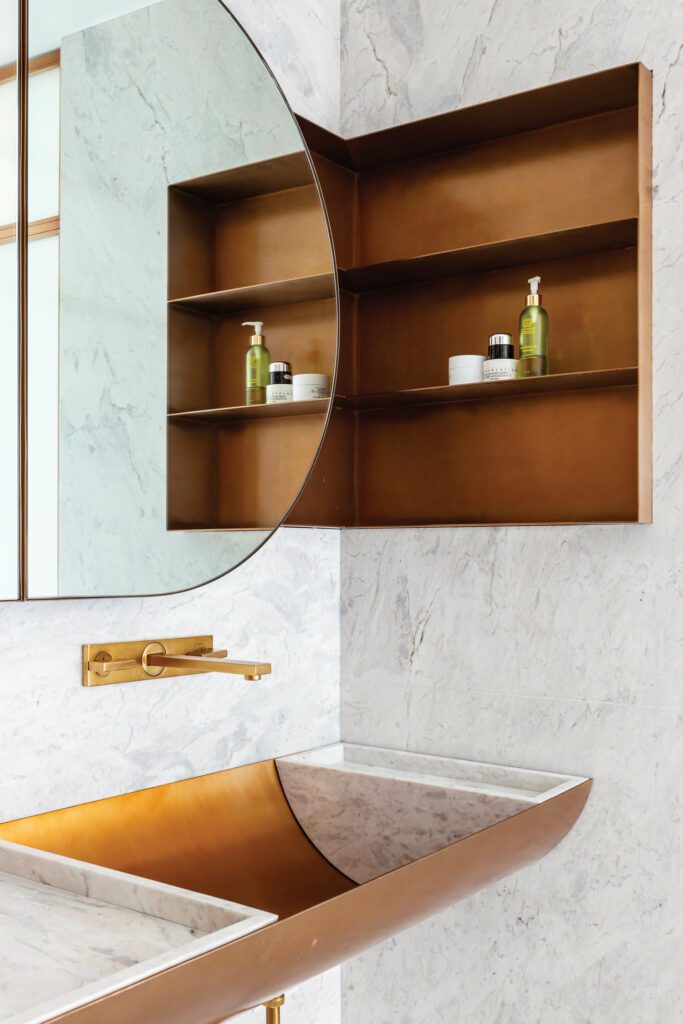 卫生间缝隙和槽由铜定制