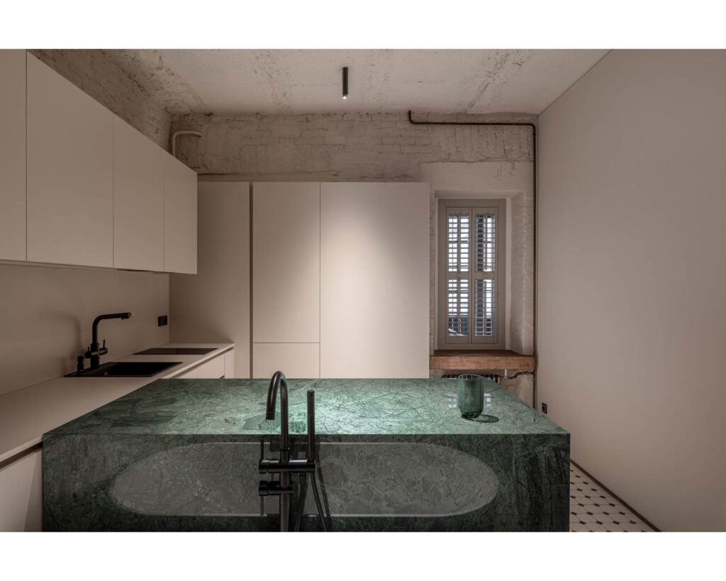 厨房柜子由UA Makers制作