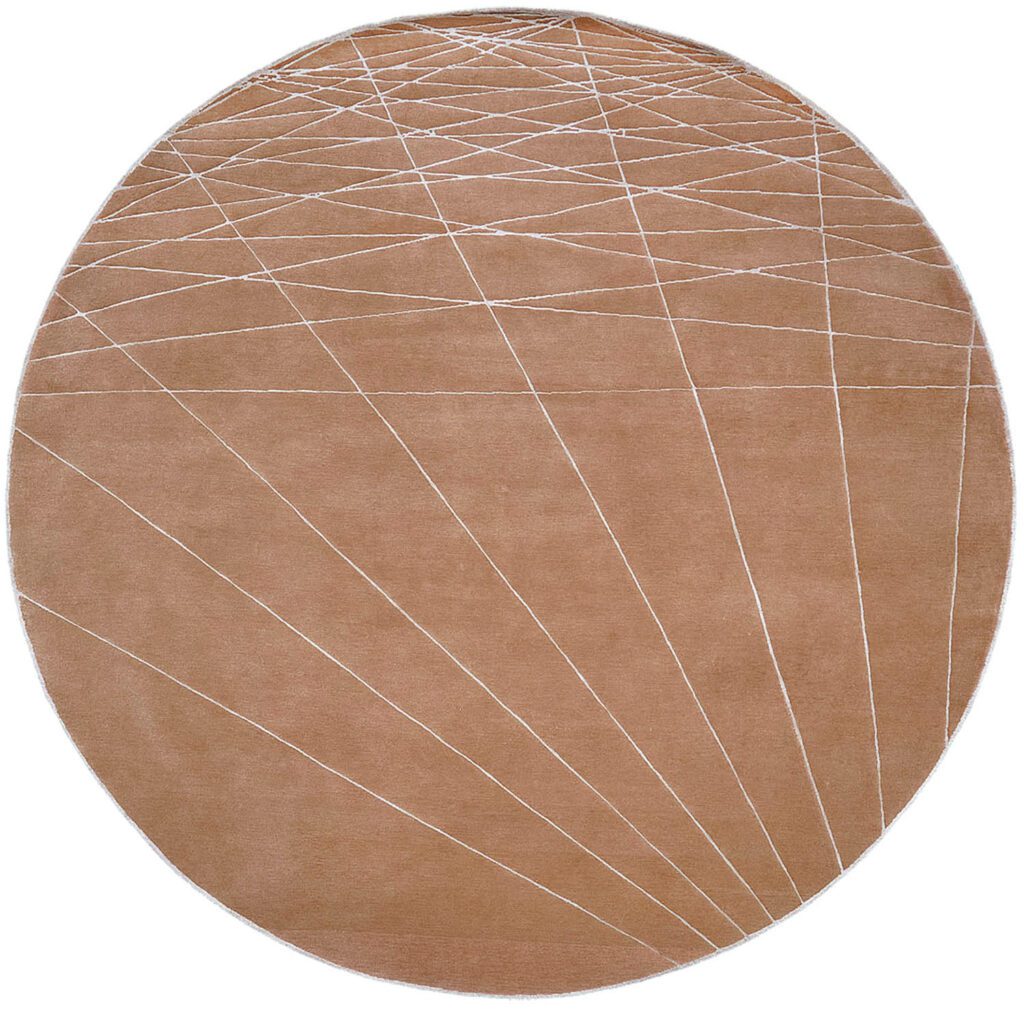 圆形棕地毯由新西兰羊毛和局部滑丝组成,白线重叠