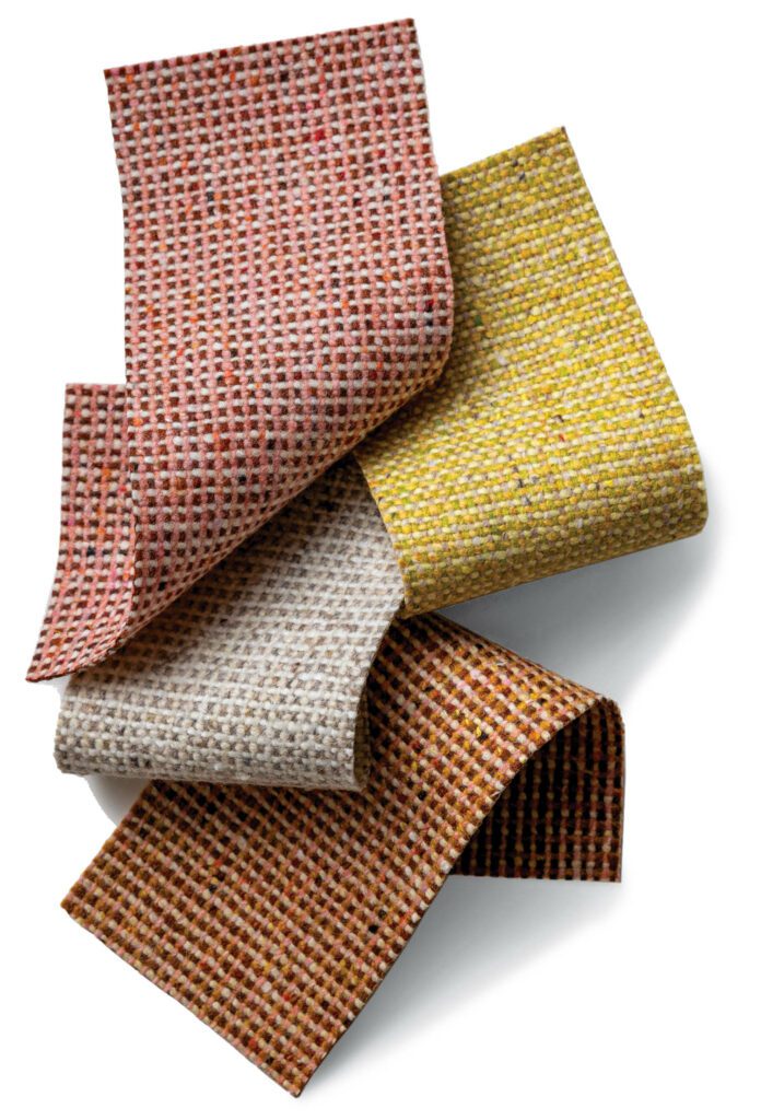 Suzanne Tick的WoolFleck装饰Luum循环羊毛和循环丙烯混合