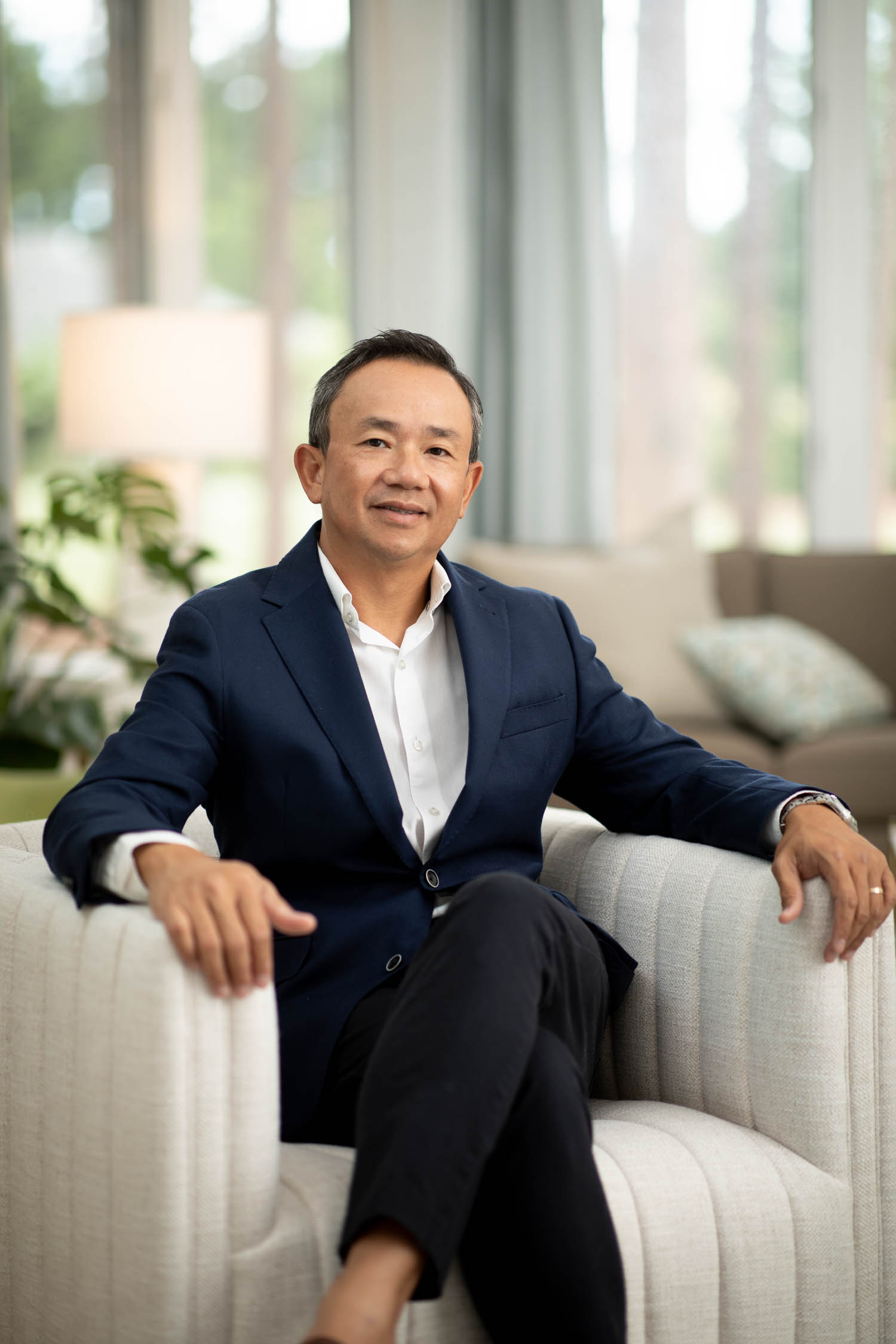 科伊沃伊白椅子