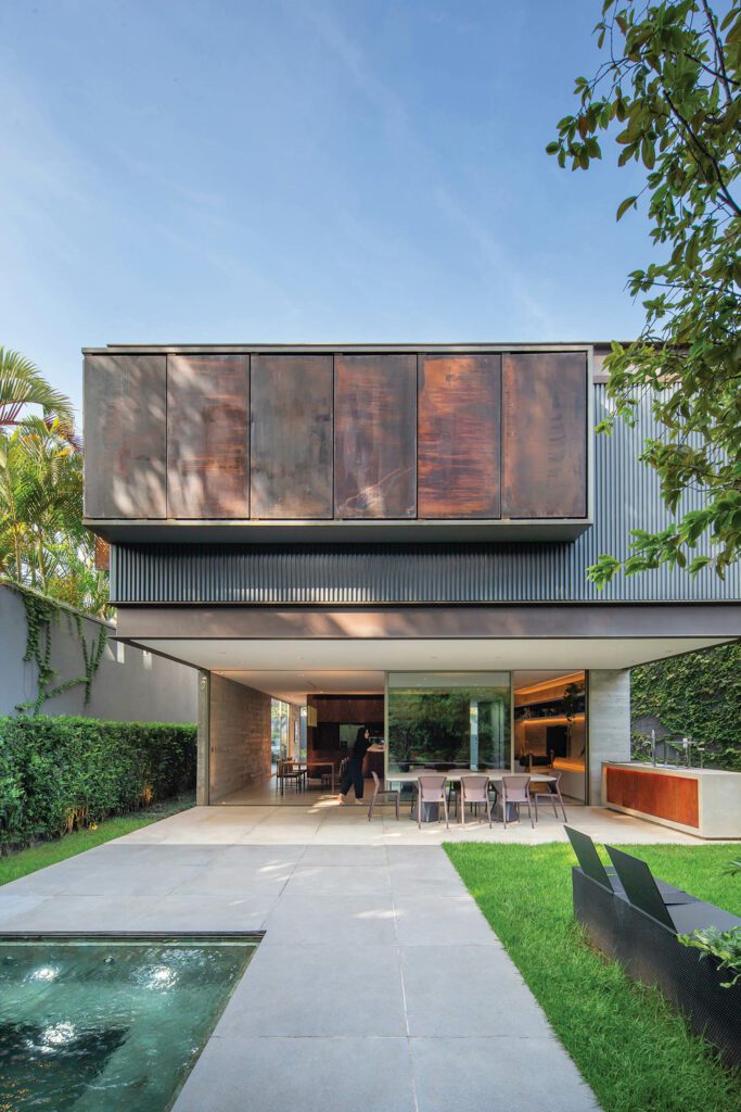 罐头第二故事从阳光和雨中掩蔽院外厨房