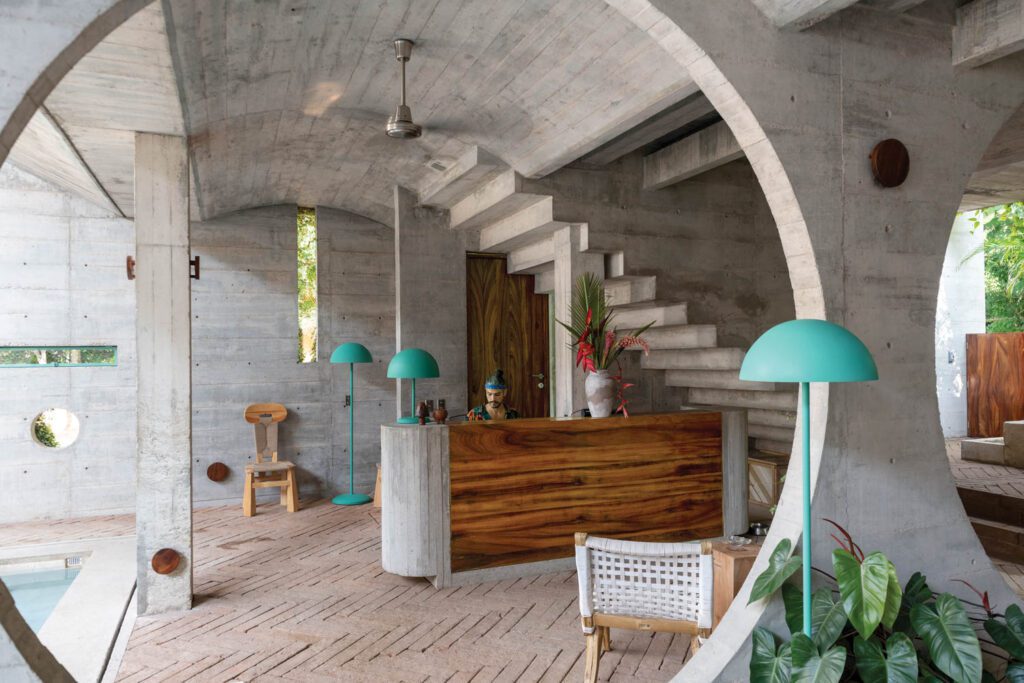 接待台由墨西哥演播室天然Urbano制作