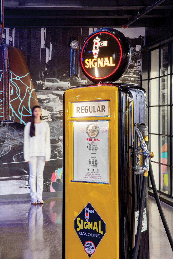 黄古型气泵前壁画