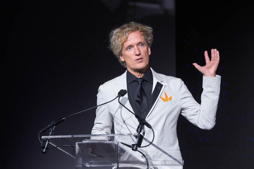 名人大厅Yves Behar