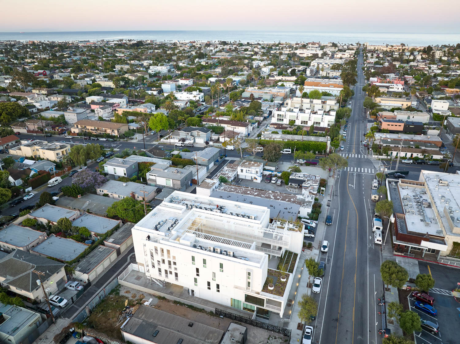 洛杉矶玫瑰公寓航空视图
