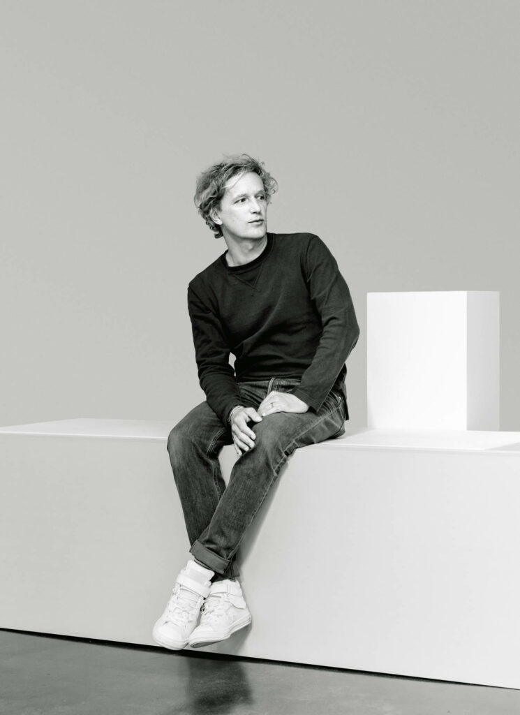 es BéharFuseProject创始人兼CEO