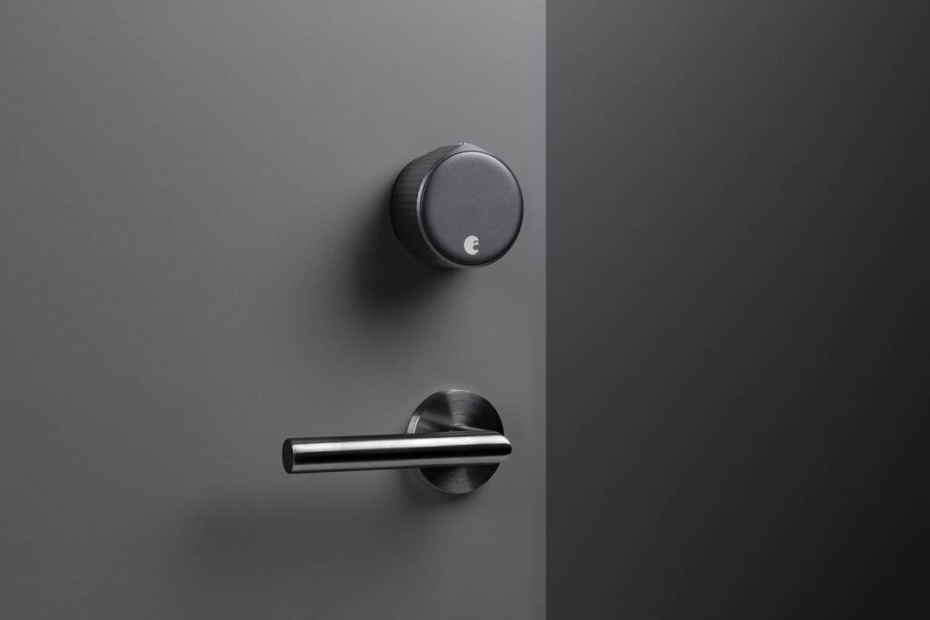 磁性August智能锁嵌FuseProject