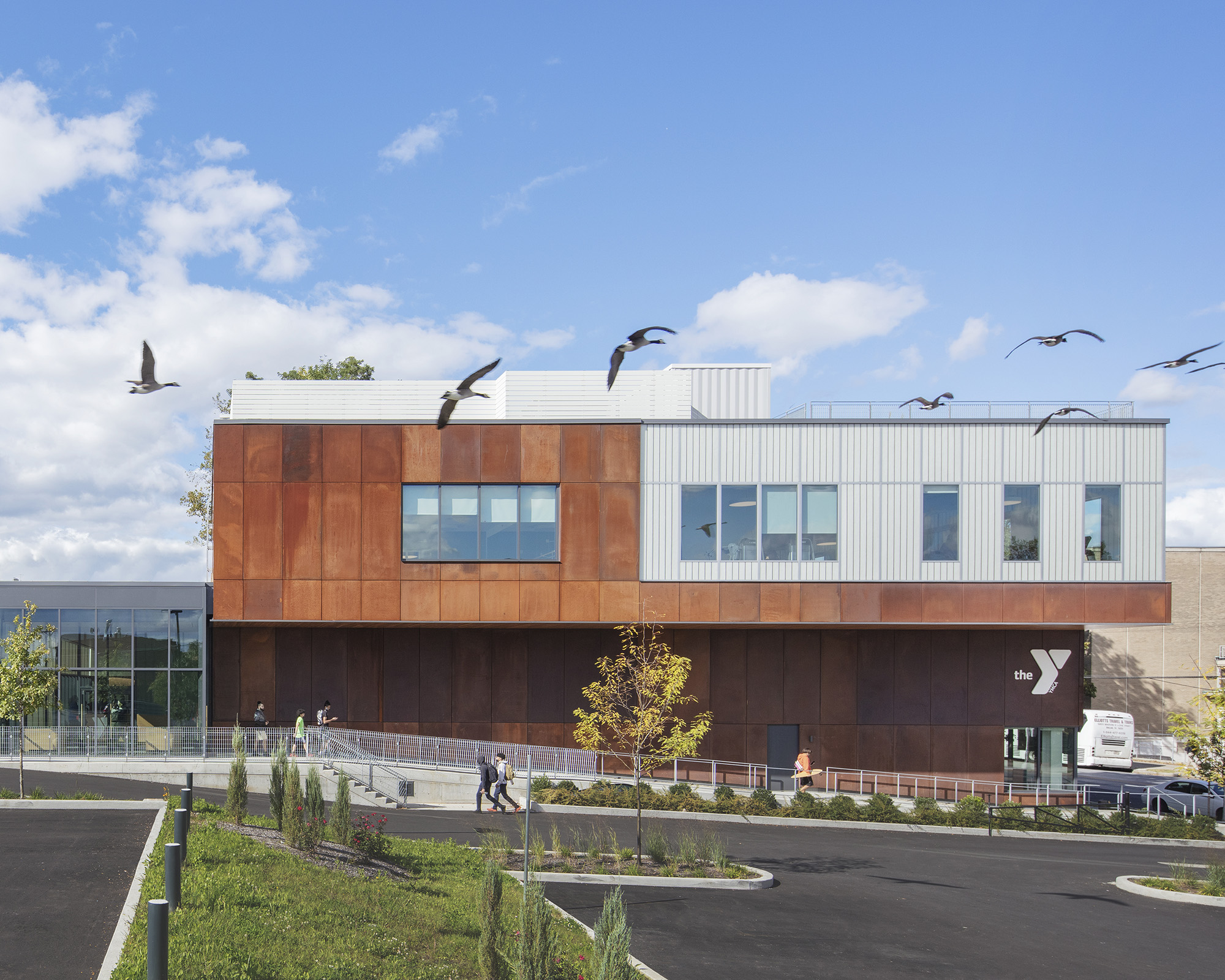 东北布朗克斯YMCA