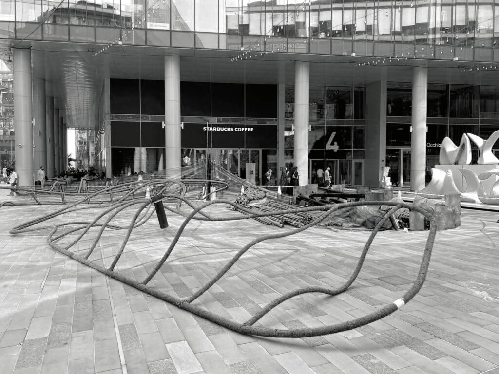 贝壳用黄麻包竹制成