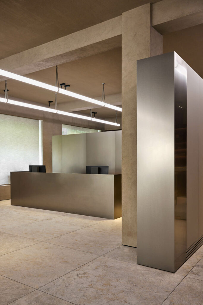 不锈钢分割器设计室办公室工作空间与厨房分离