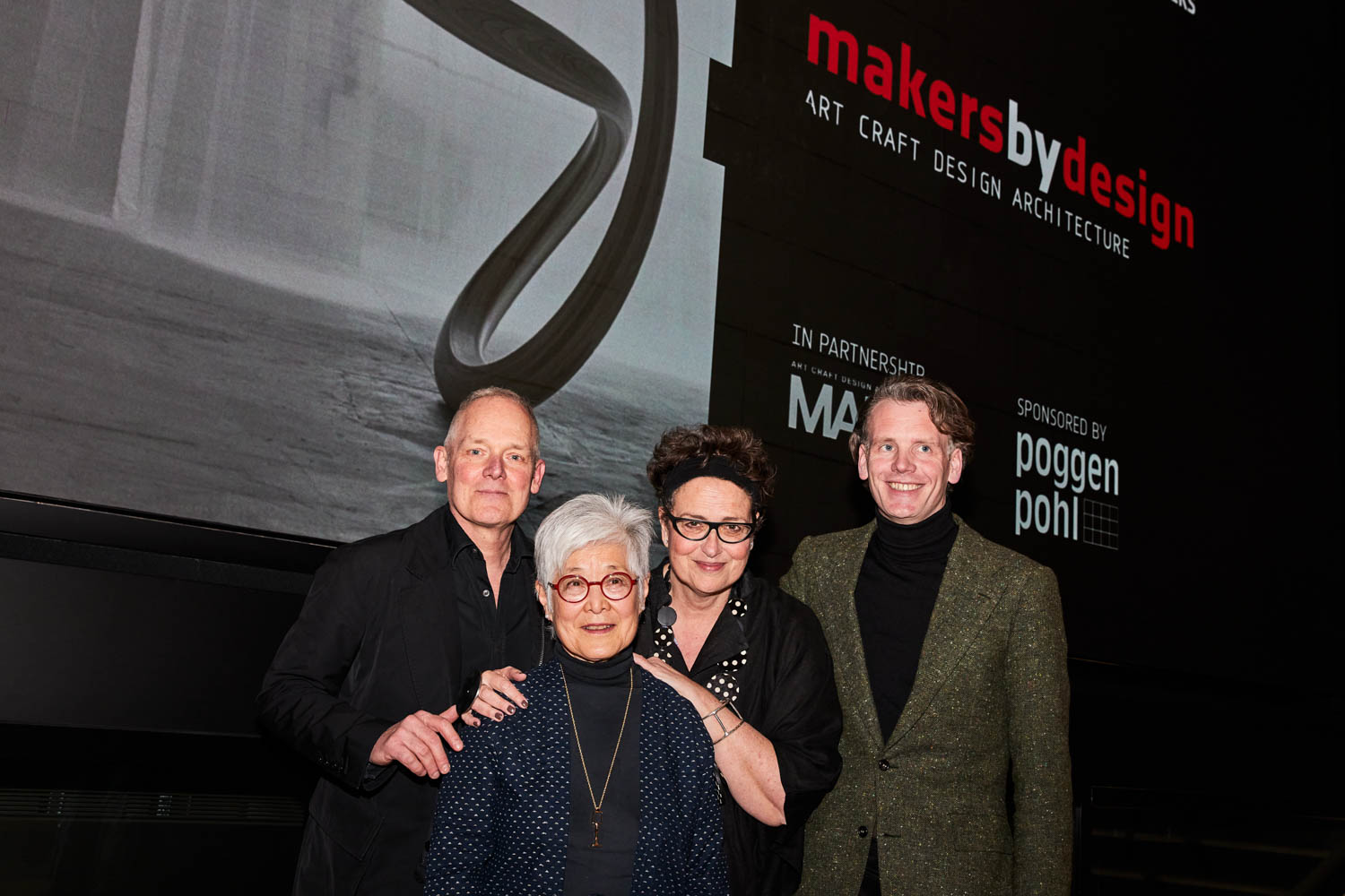 小组成员与Cindy Allen合影