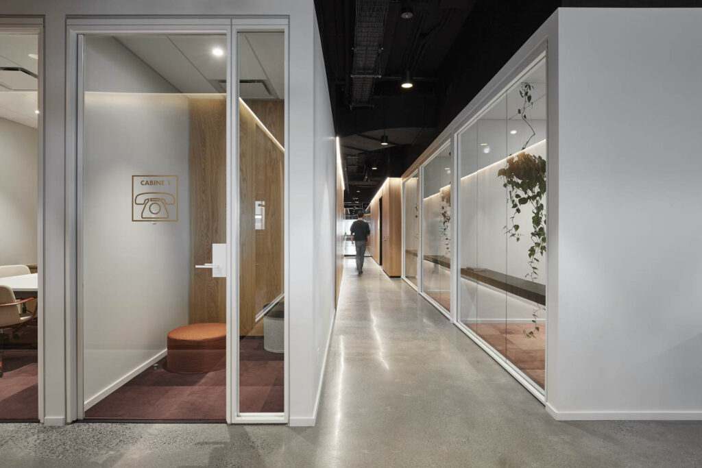 专用电话室2K玻璃门