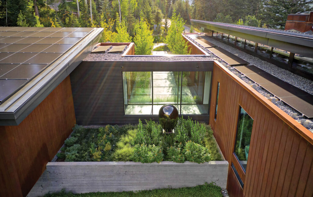 通道三片窗口连接客房和主楼