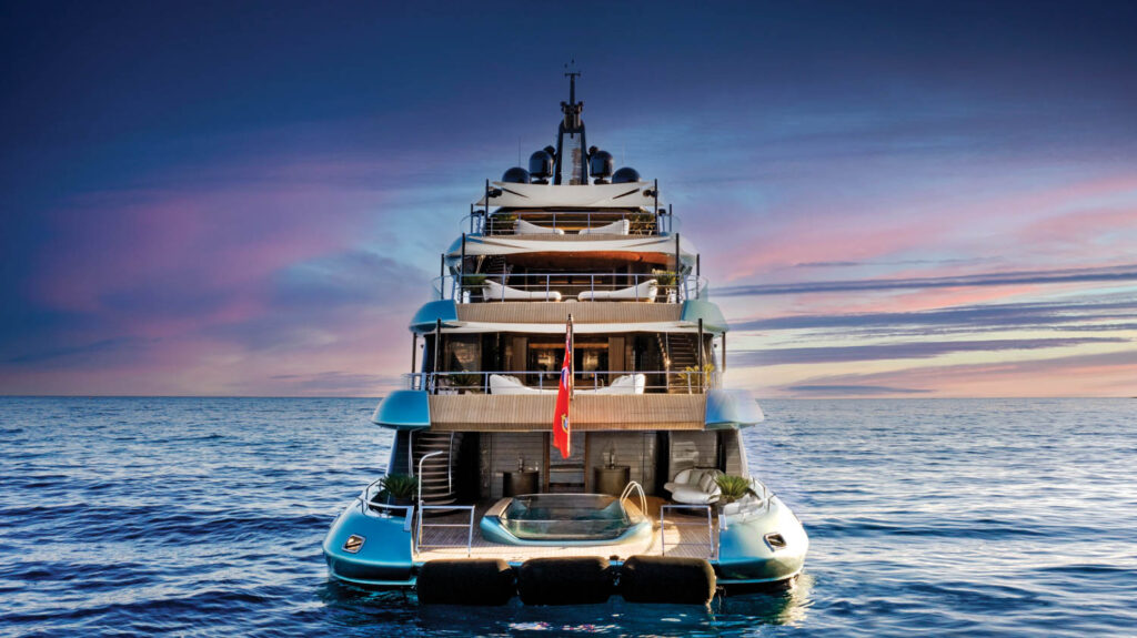 下甲板豪华游艇Kenshi