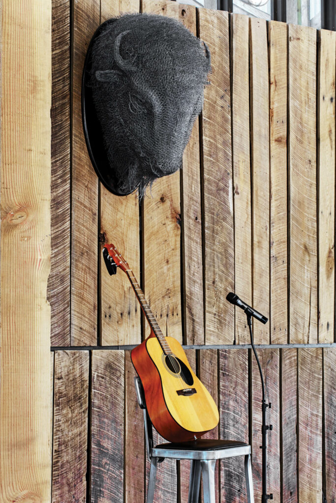 MidnightShaft市鸡电线美国牛头木板