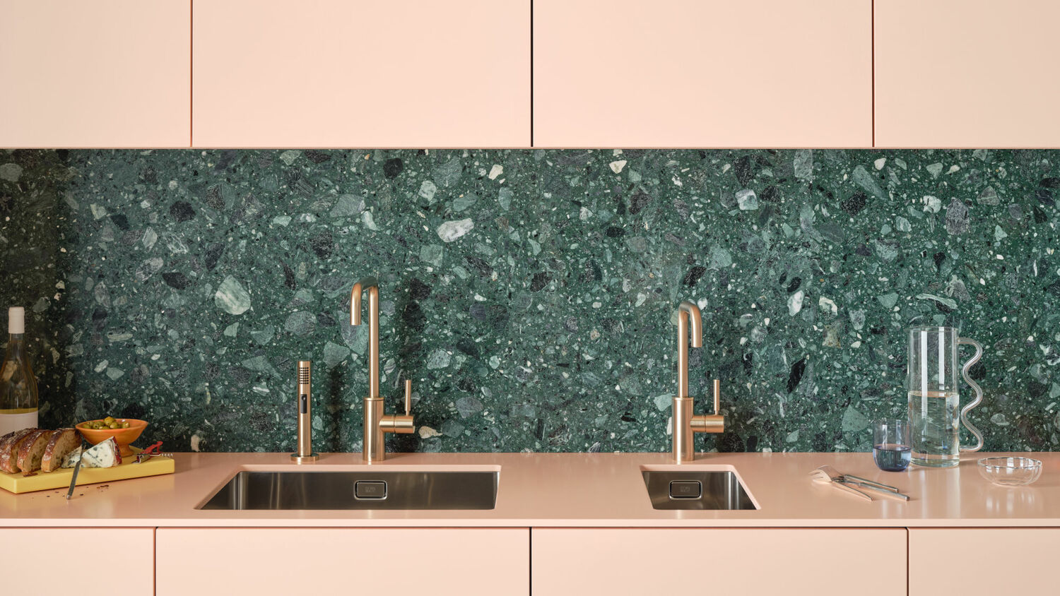 NYCxDEGET 2023DernbrachtMeta广场