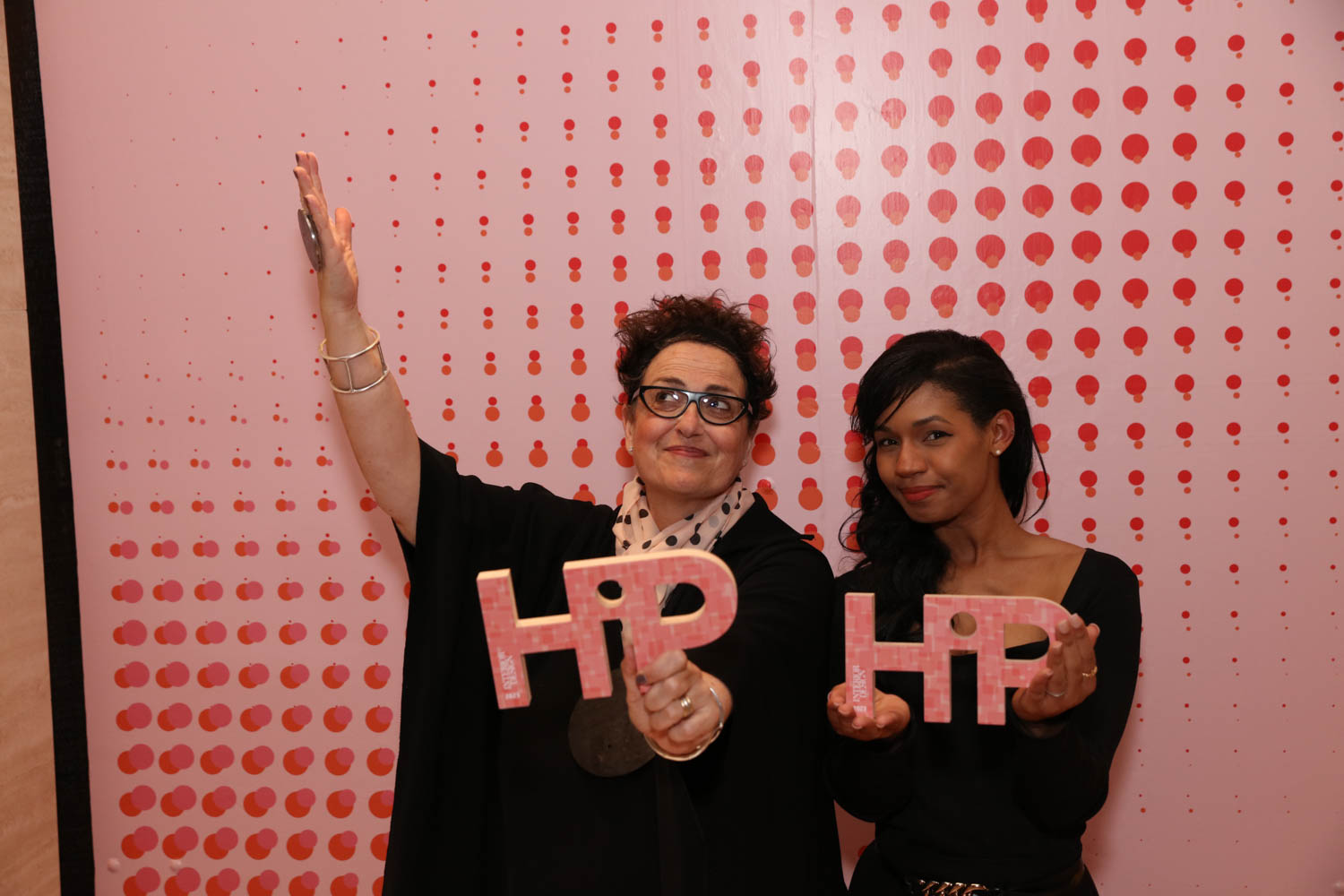 Cindy Allen和Alexandria Davis