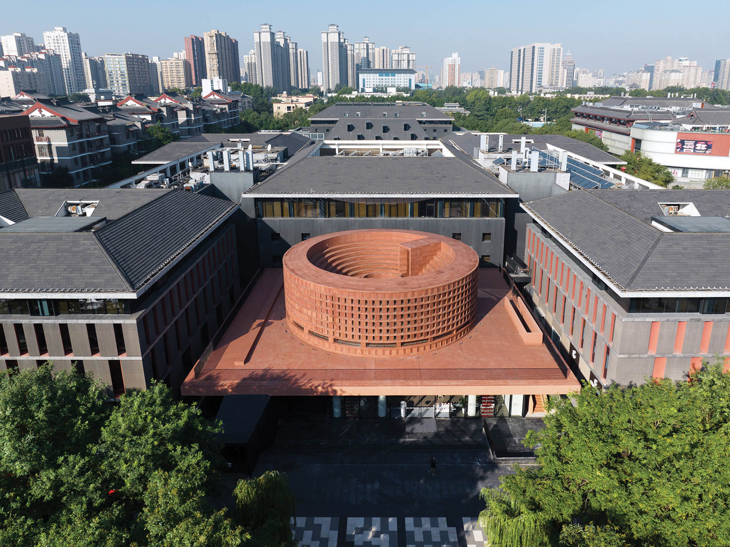 Beacon航空视图,Quijiang美术馆像灯笼状结构