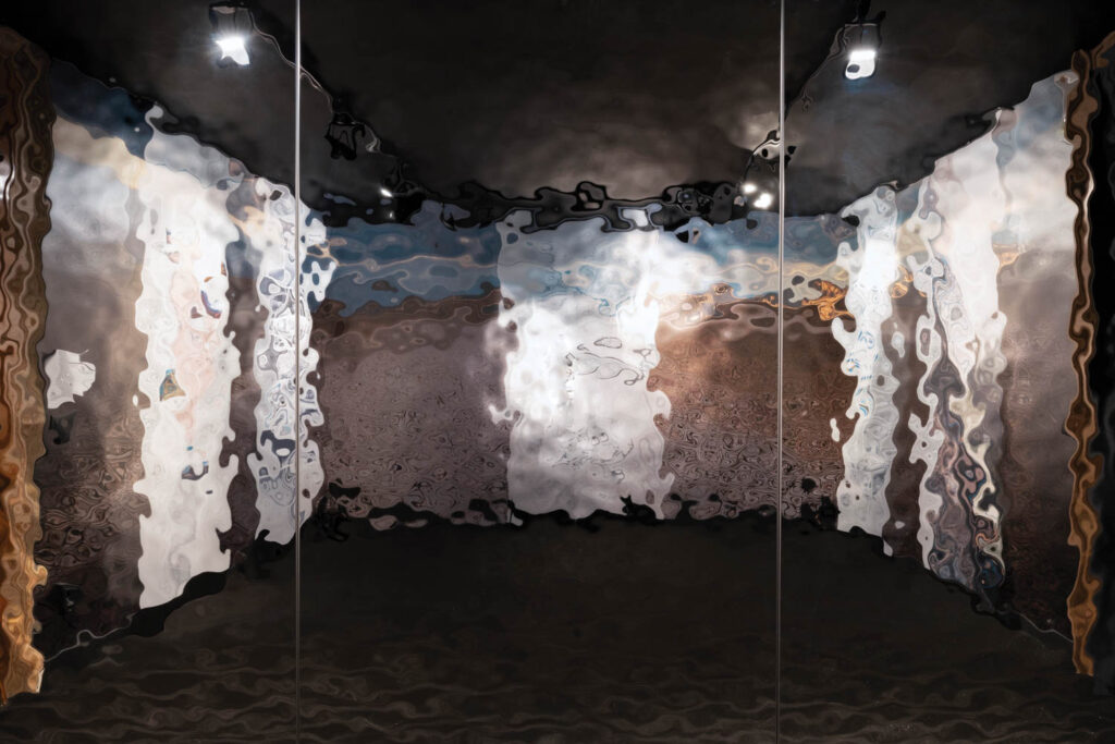 干科罗拉多河反射钢板