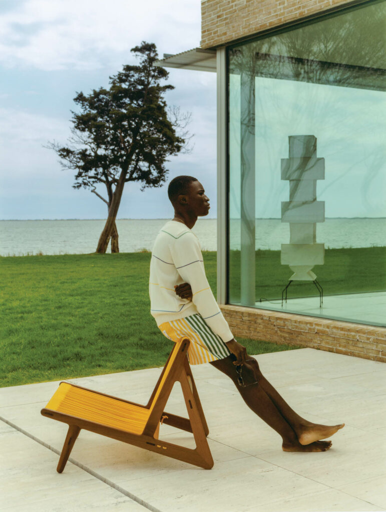 mR01表库比和诺亚黄色