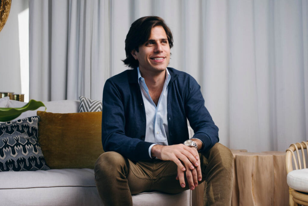 James Hirschfeld在线邀请网站无纸邮报的共同创建者