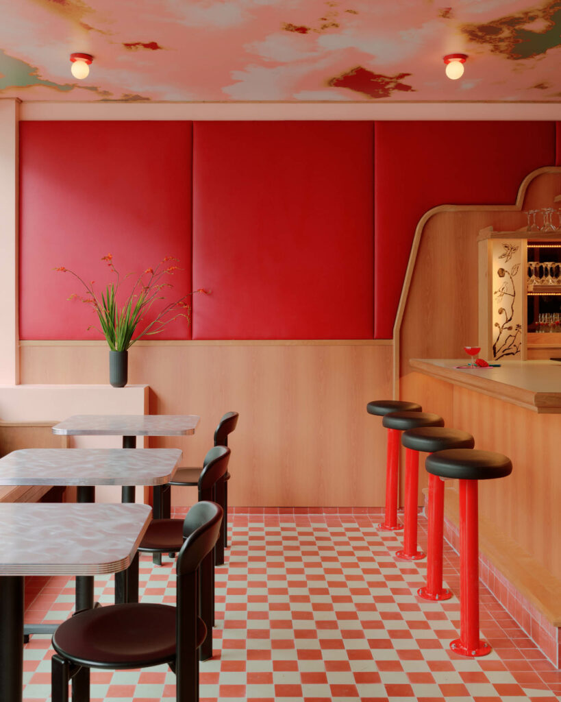 布鲁克林小吃店的棋盘地板