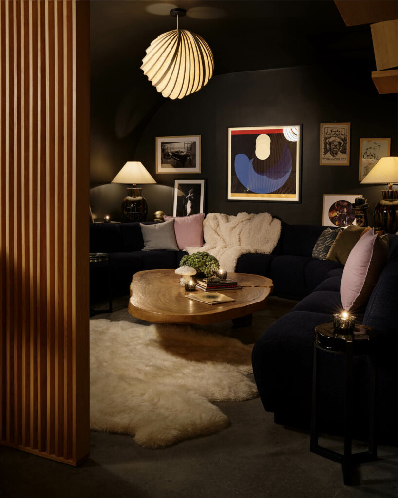 设备室专用座区