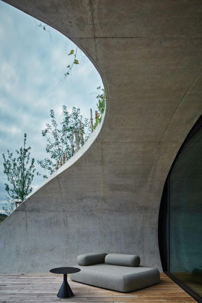 小公寓甲板 格度酒厂