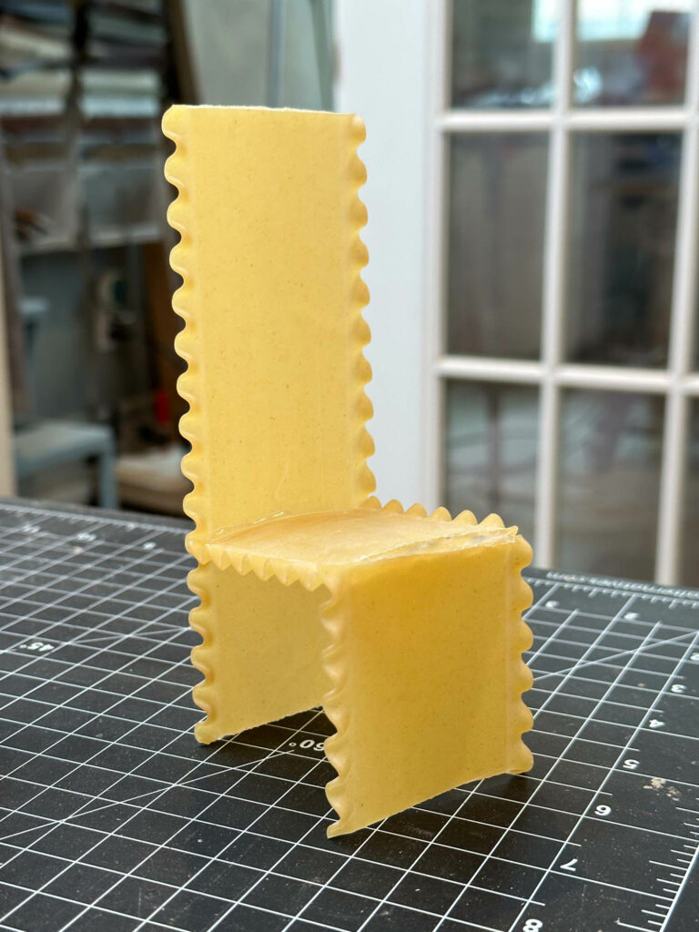 概念版面条宝座