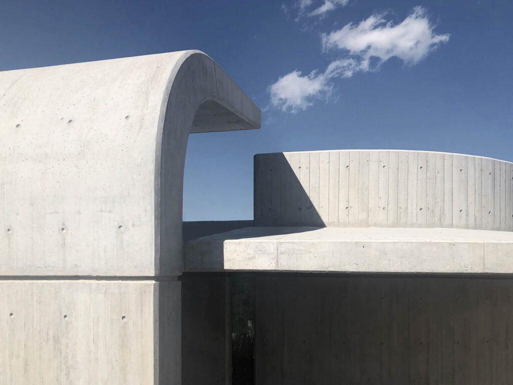 Capsule务虚会雕像外表