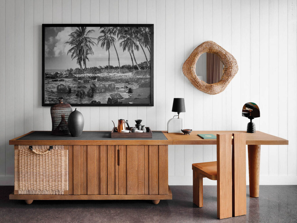 王套房和办公桌