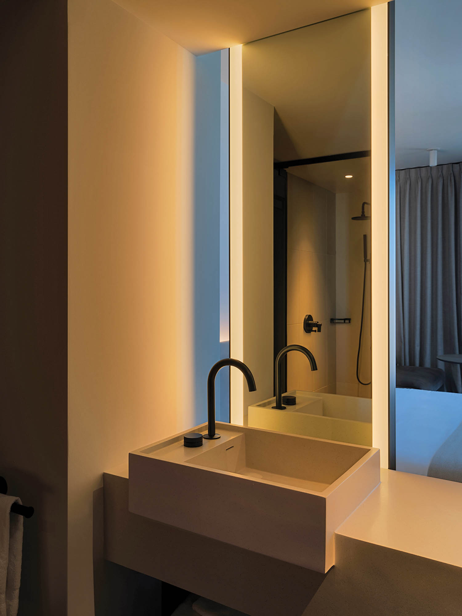 宾馆中暴躁的卫生间