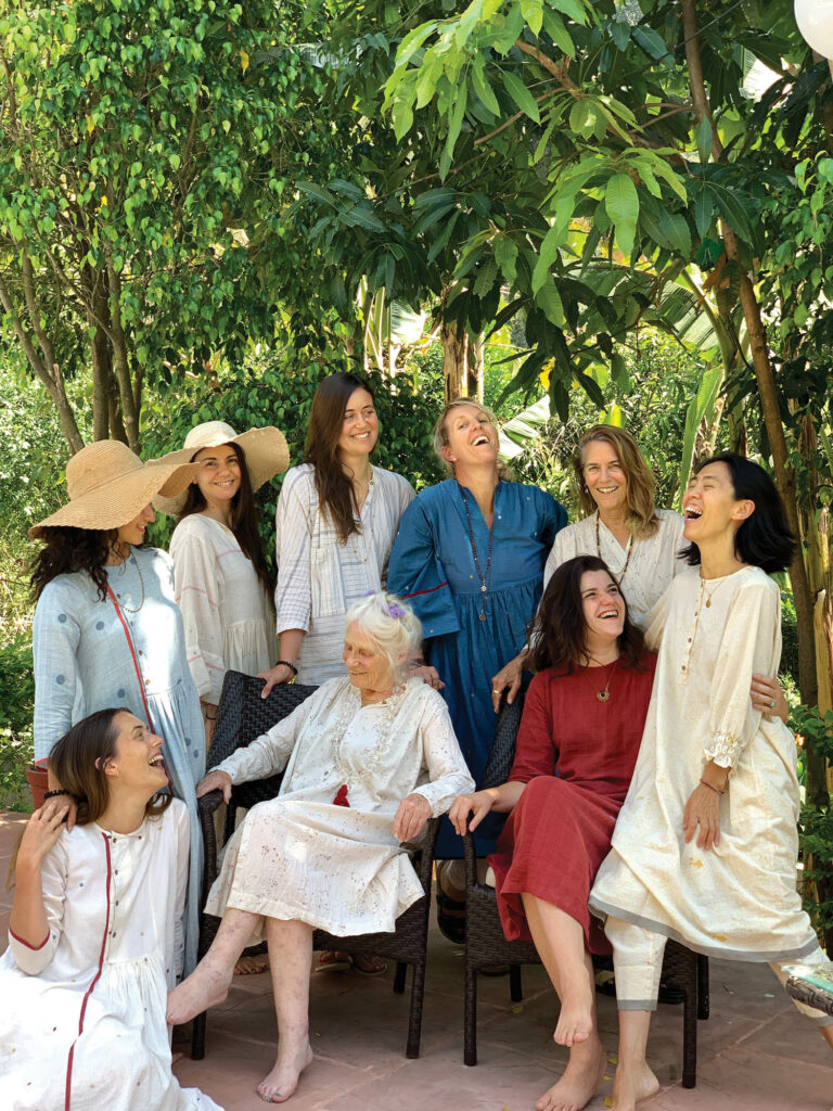 Suzanne Tit在印度Rishikash静默启动培训,2020