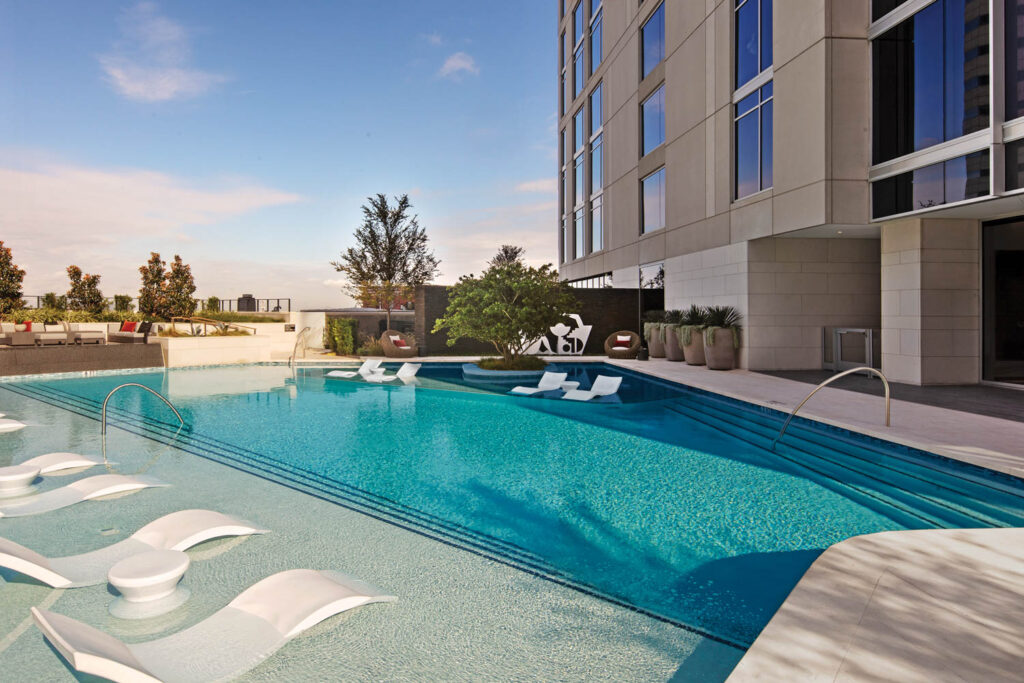 布拉瓦十楼池 休士顿塔