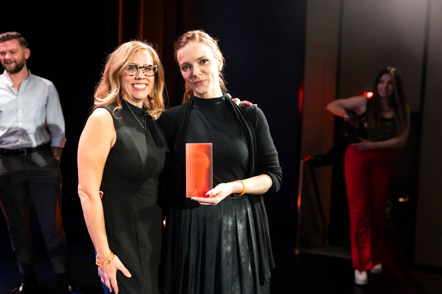 AJPARON最佳年度获奖者