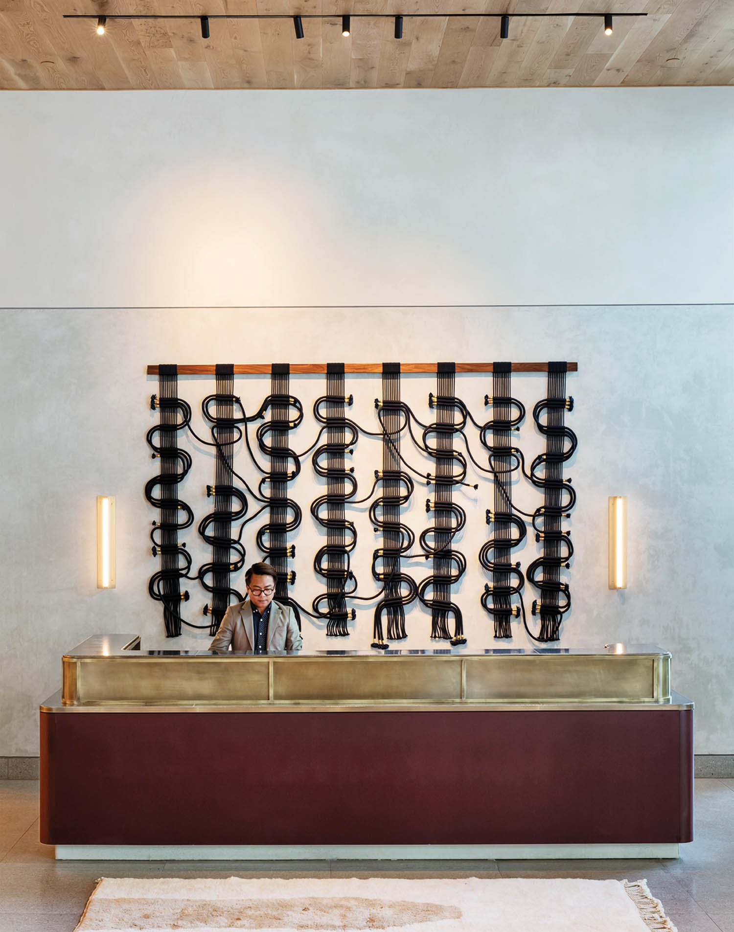 后台有黑金属艺术片