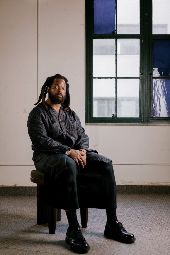 Michael Bennett靠窗轮椅